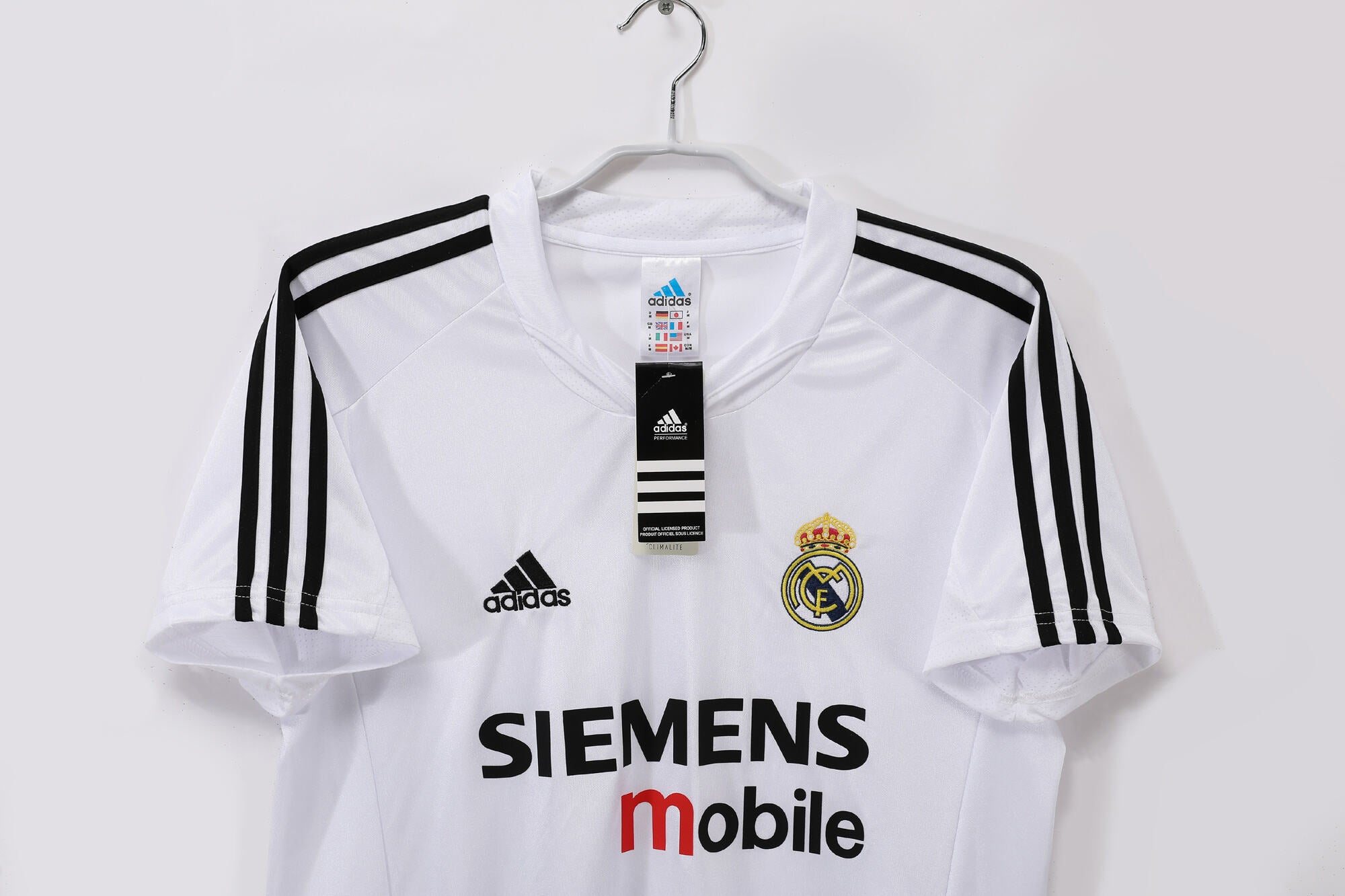 Real Madrid 2004/05 (Home Kit)