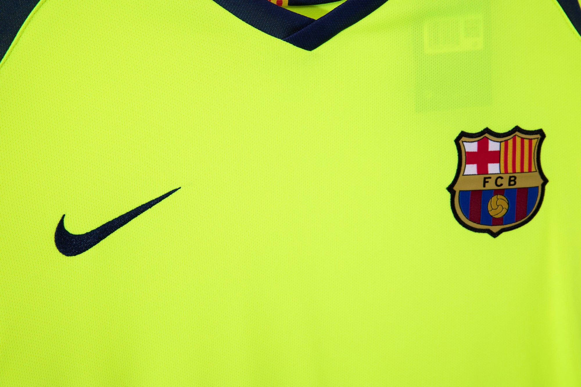 Barcelona 2005/06 (Third Kit)