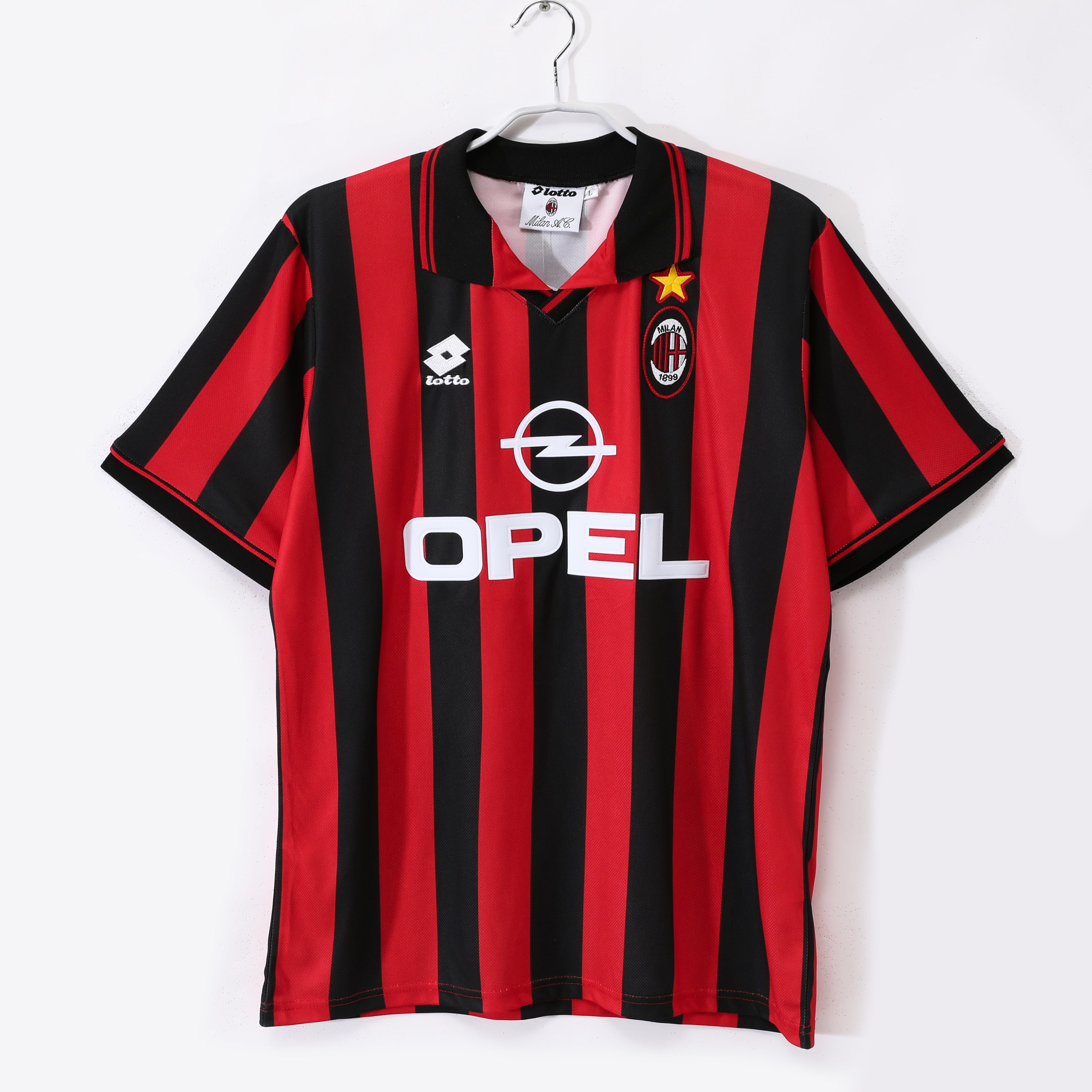 Milan 1996/97 (Home Kit)