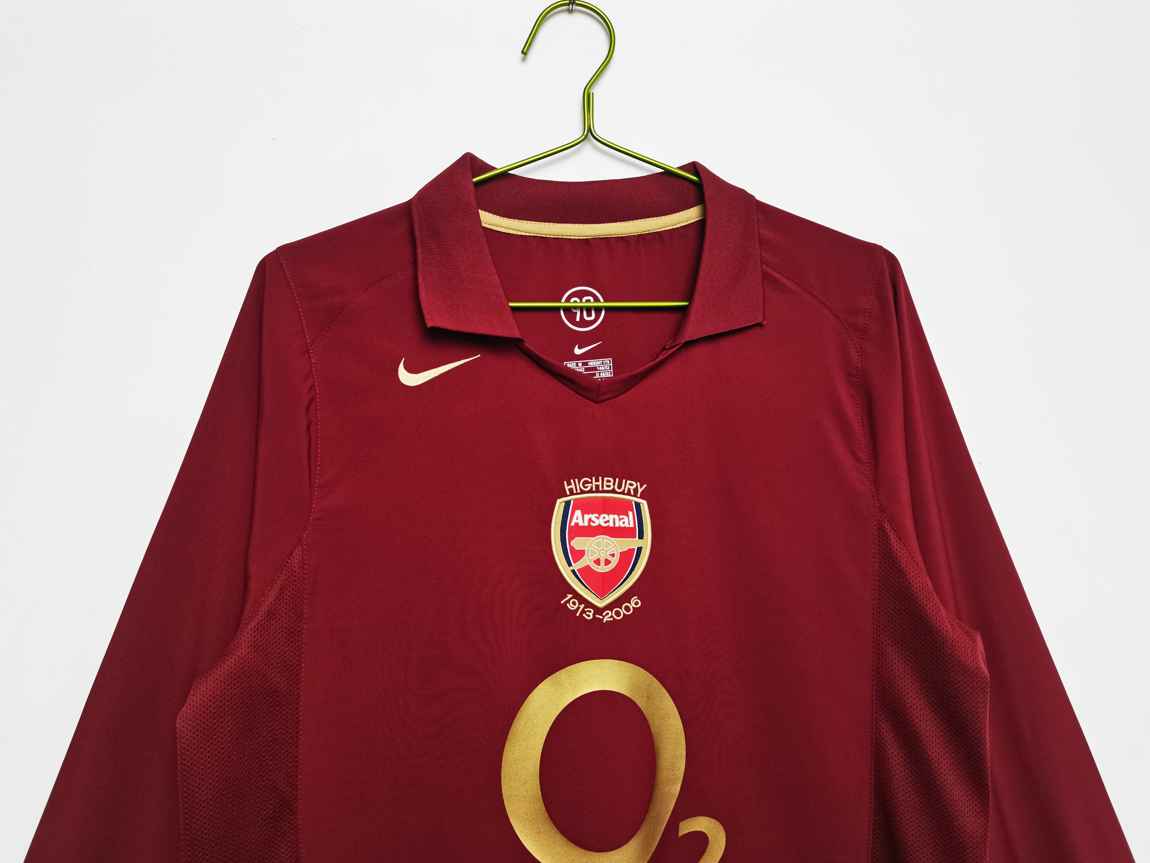 Arsenal 2005/06 (Away Kit - Long Sleeve)