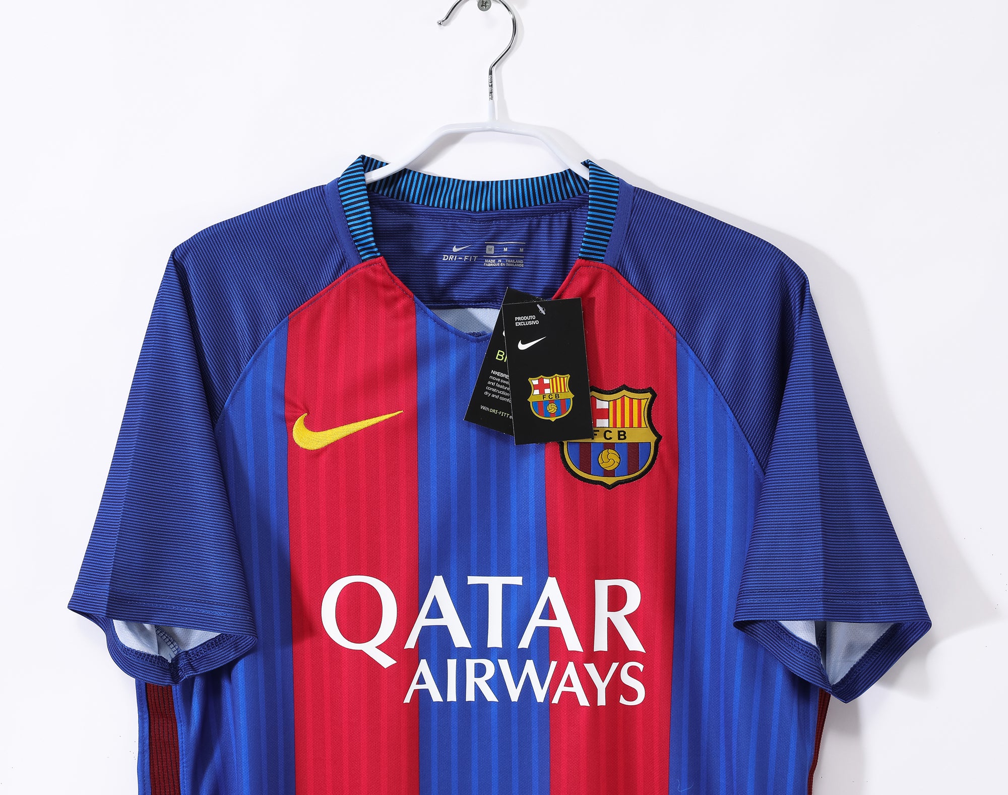 Barcelona 2016/17 (Home Kit)