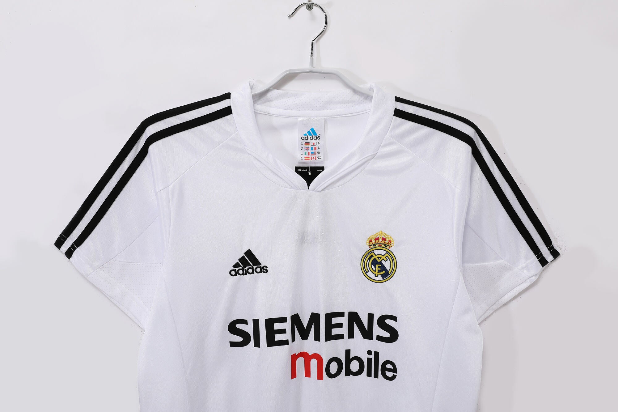 Real Madrid 2004/05 (Home Kit)