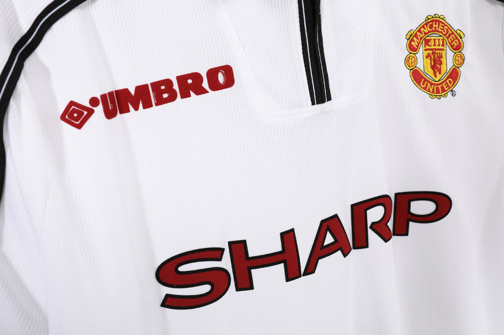 Manchester United 1998/99 (Away Kit)