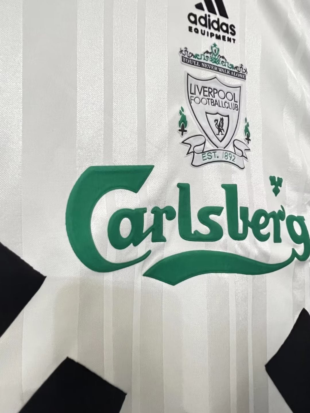 Liverpool 1993/95 (Away Kit)