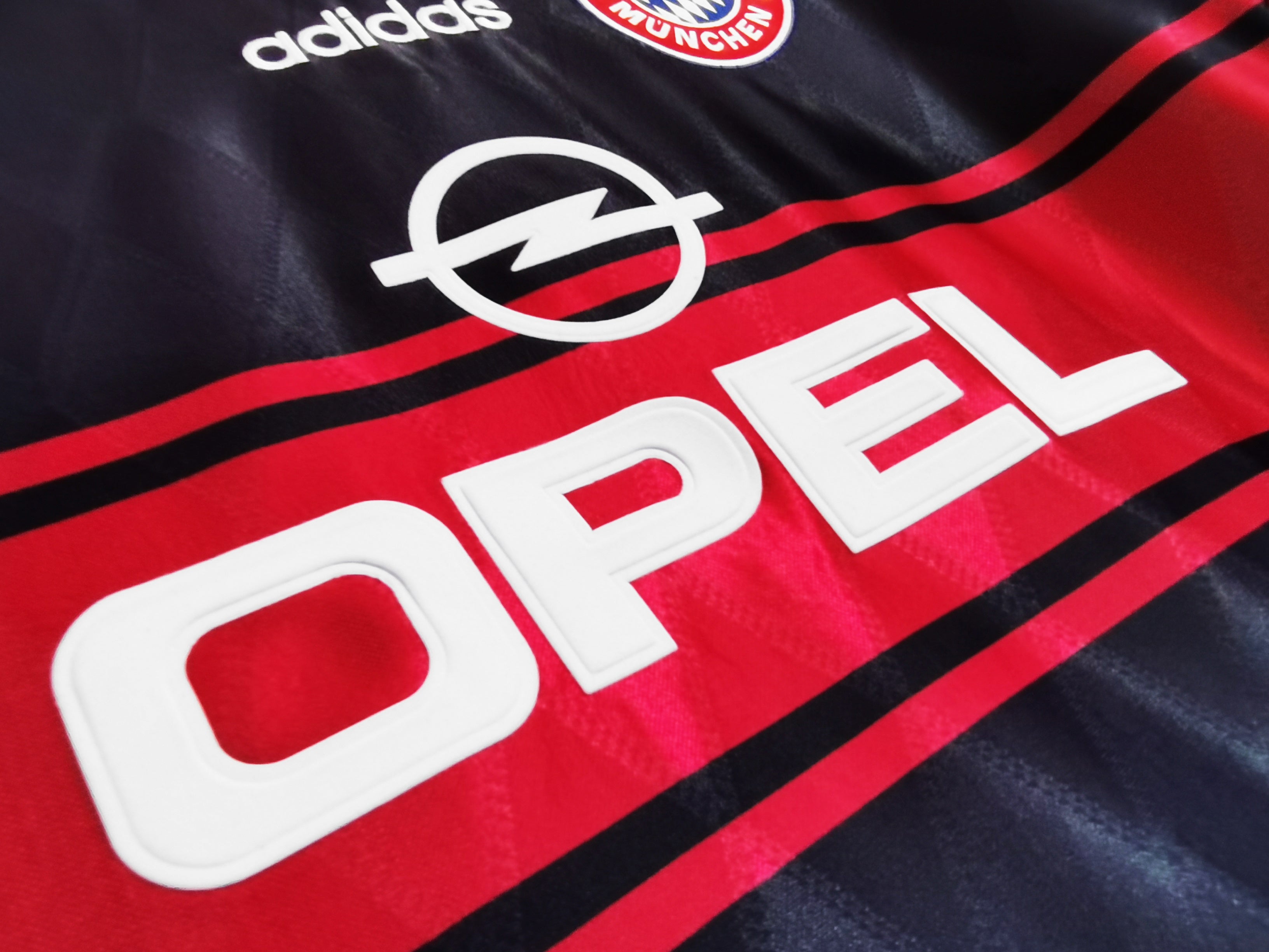 Bayer Munich 1997/99 (Away Kit)