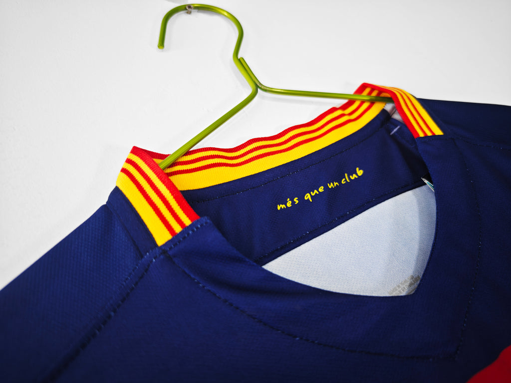 Barcelona 2015/16 (Home Kit)