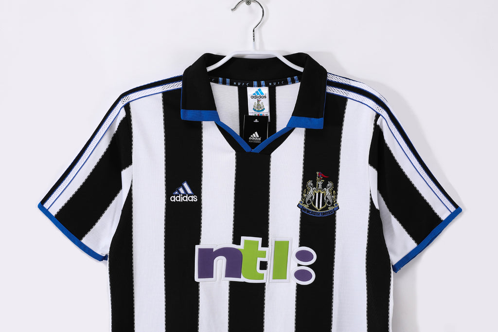 New Castle 2000/01 (Home Kit)