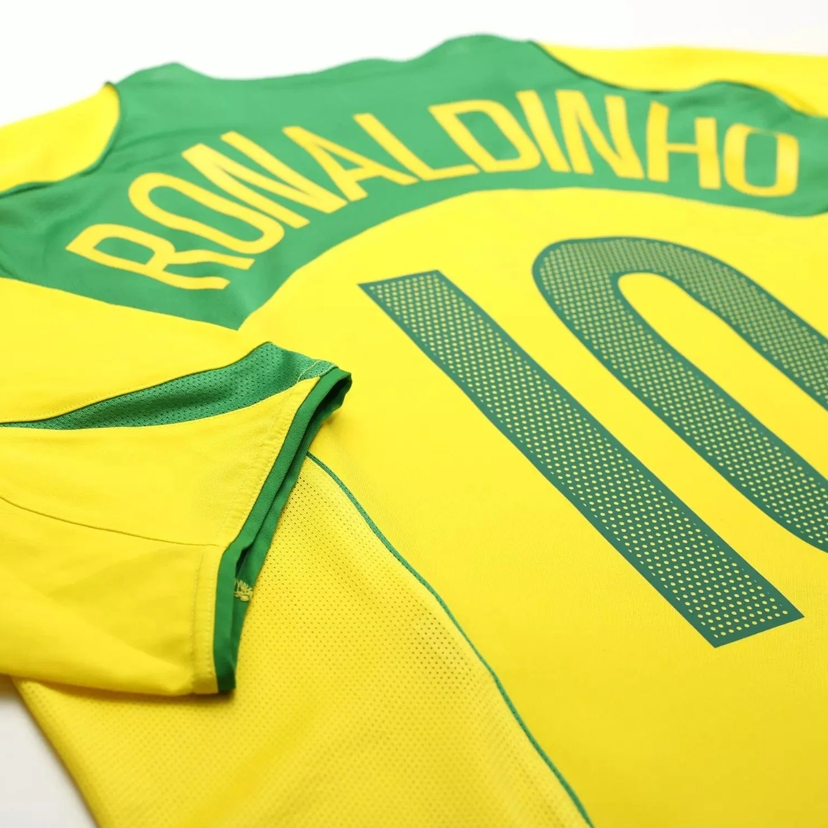 Brasil 2004/06 (Home Kit)