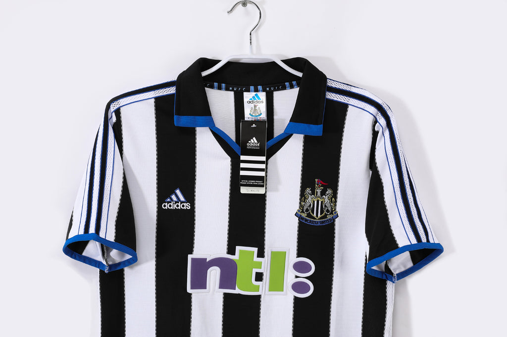New Castle 2000/01 (Home Kit)