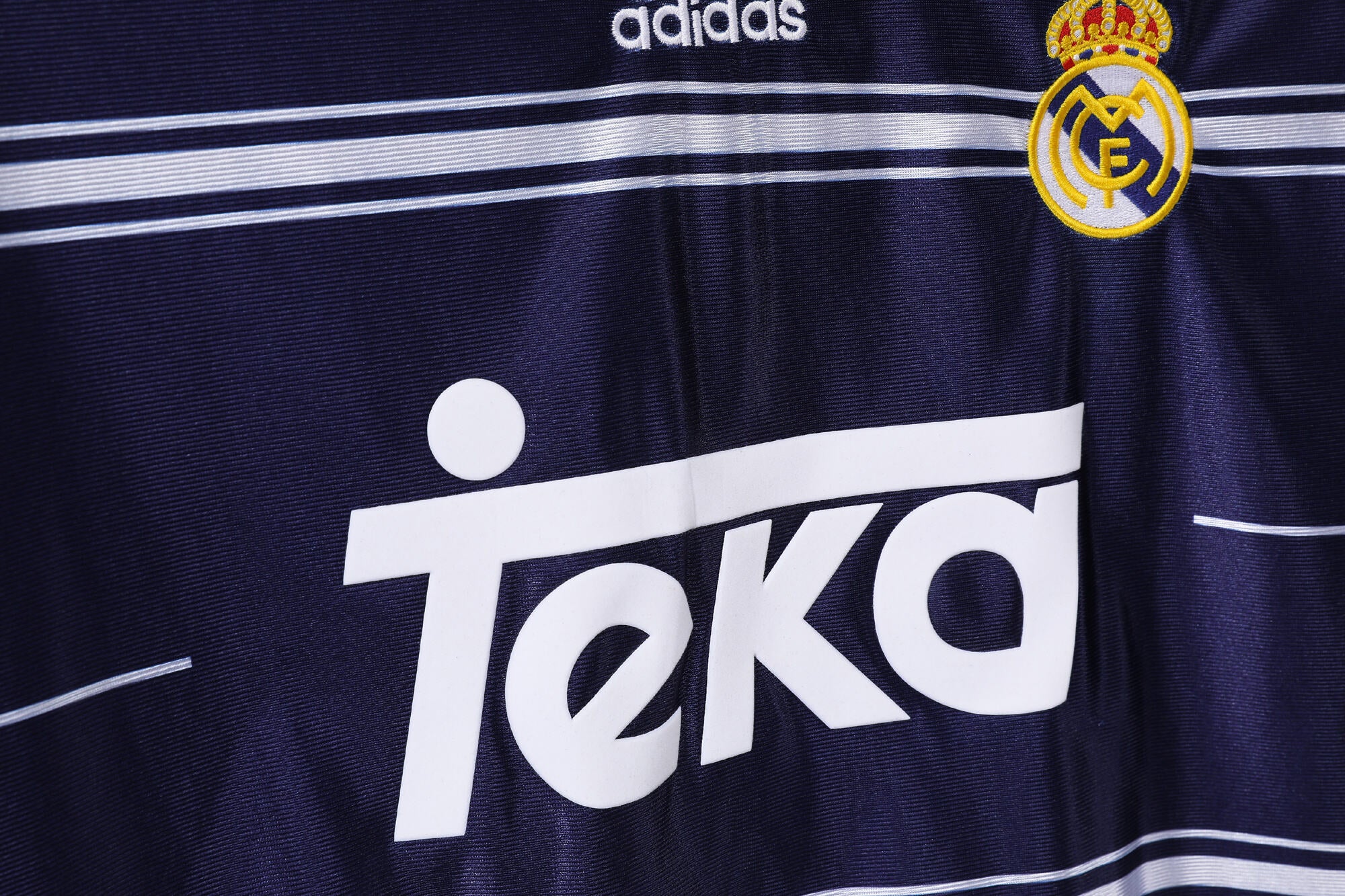 Real Madrid 1998/99 (Away Kit)