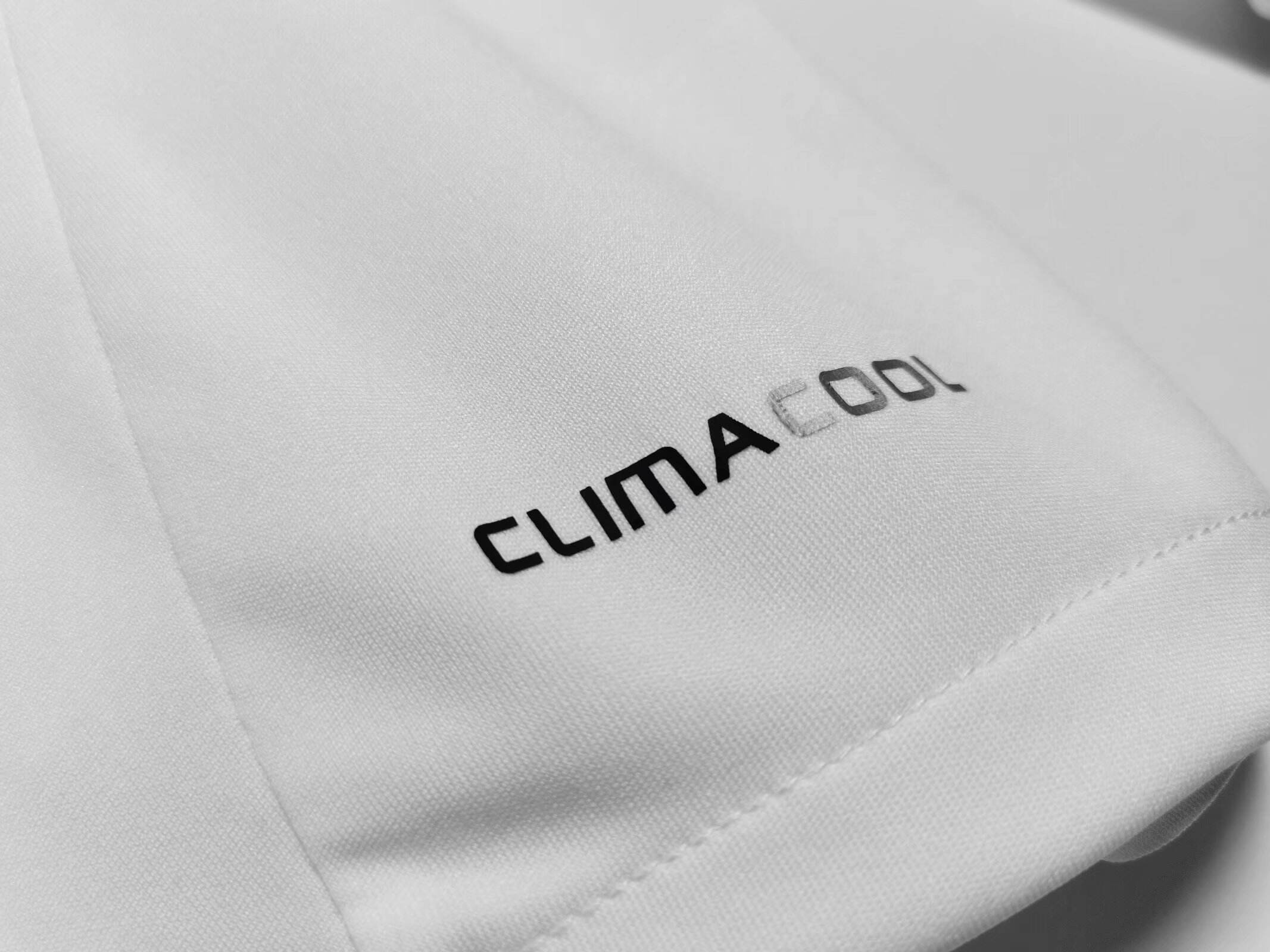 Real Madrid 2011/12 (Home Kit – Long Sleeve)