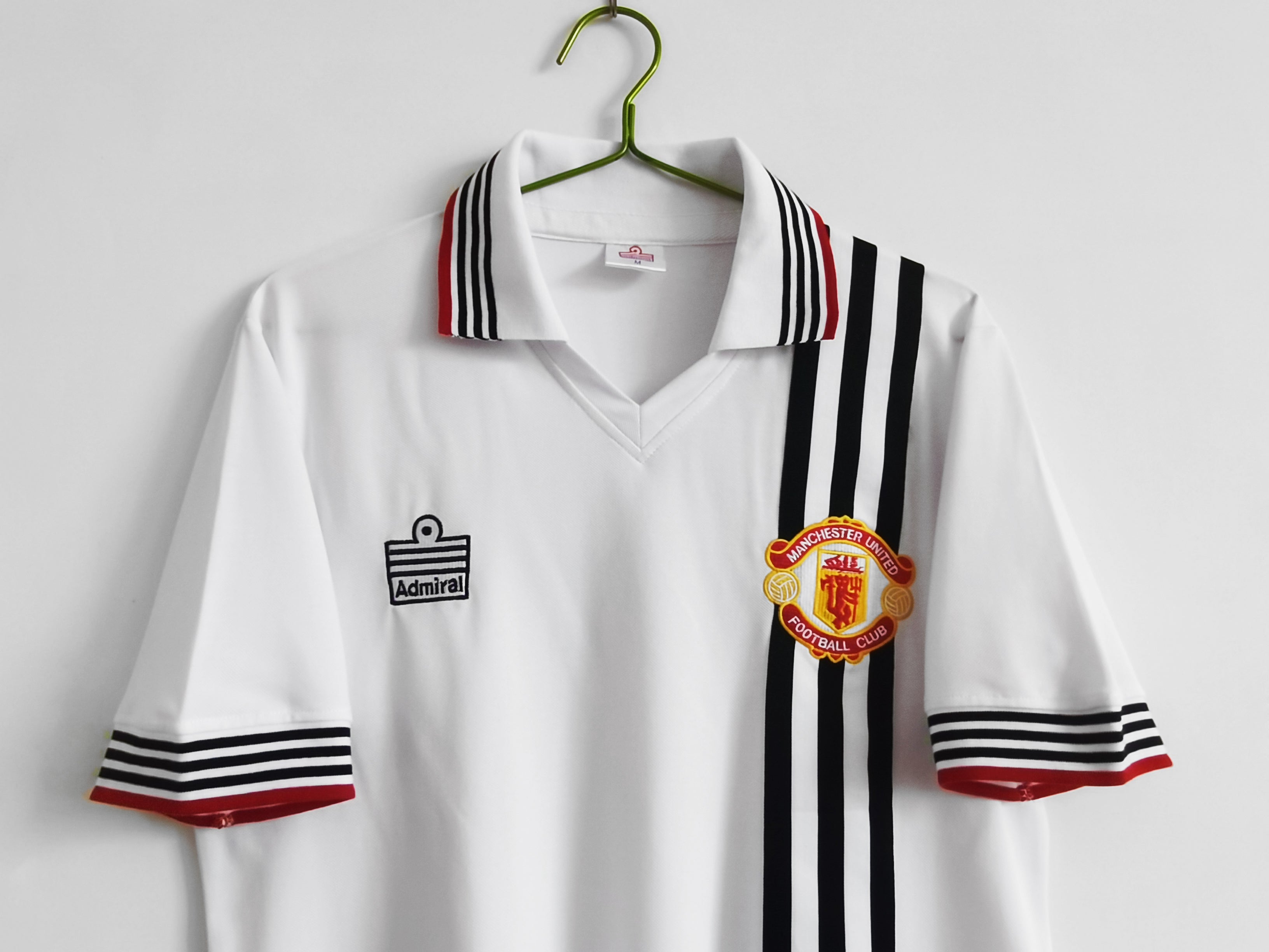 Manchester United 1982/83 (Away Kit)