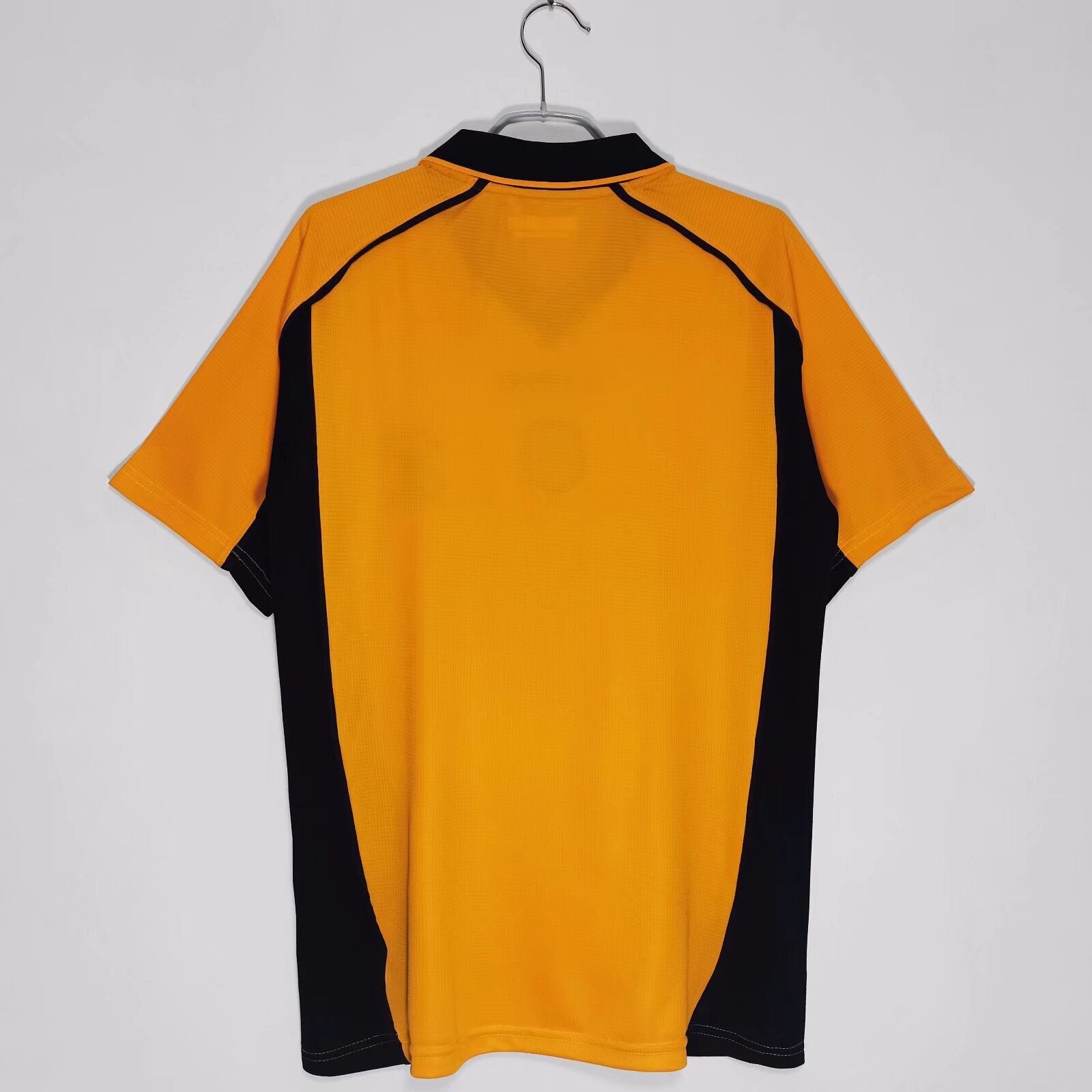 Liverpool 2000/01 (Away Kit)