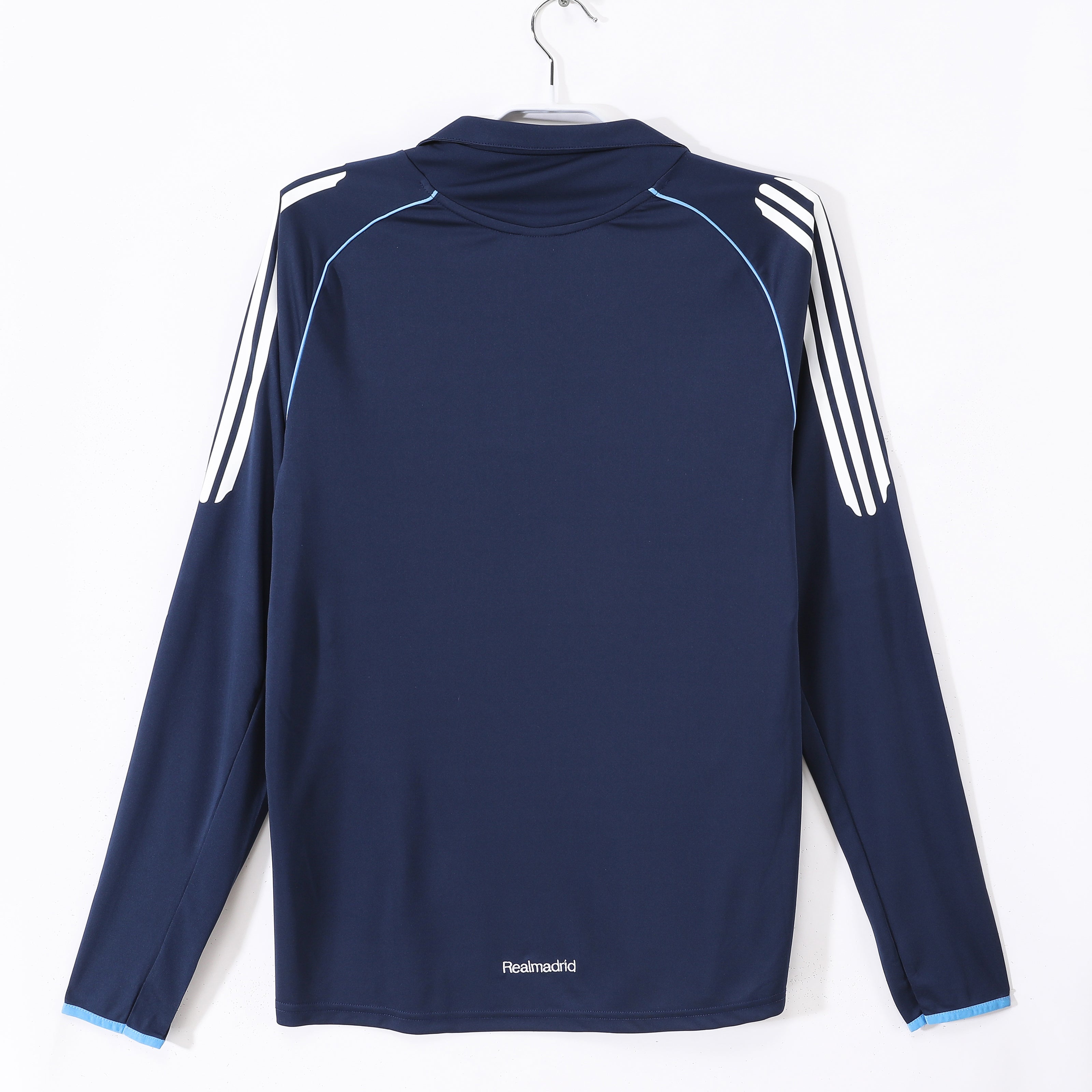 Real Madrid 2005/06 (Away Kit - Long Sleeves)
