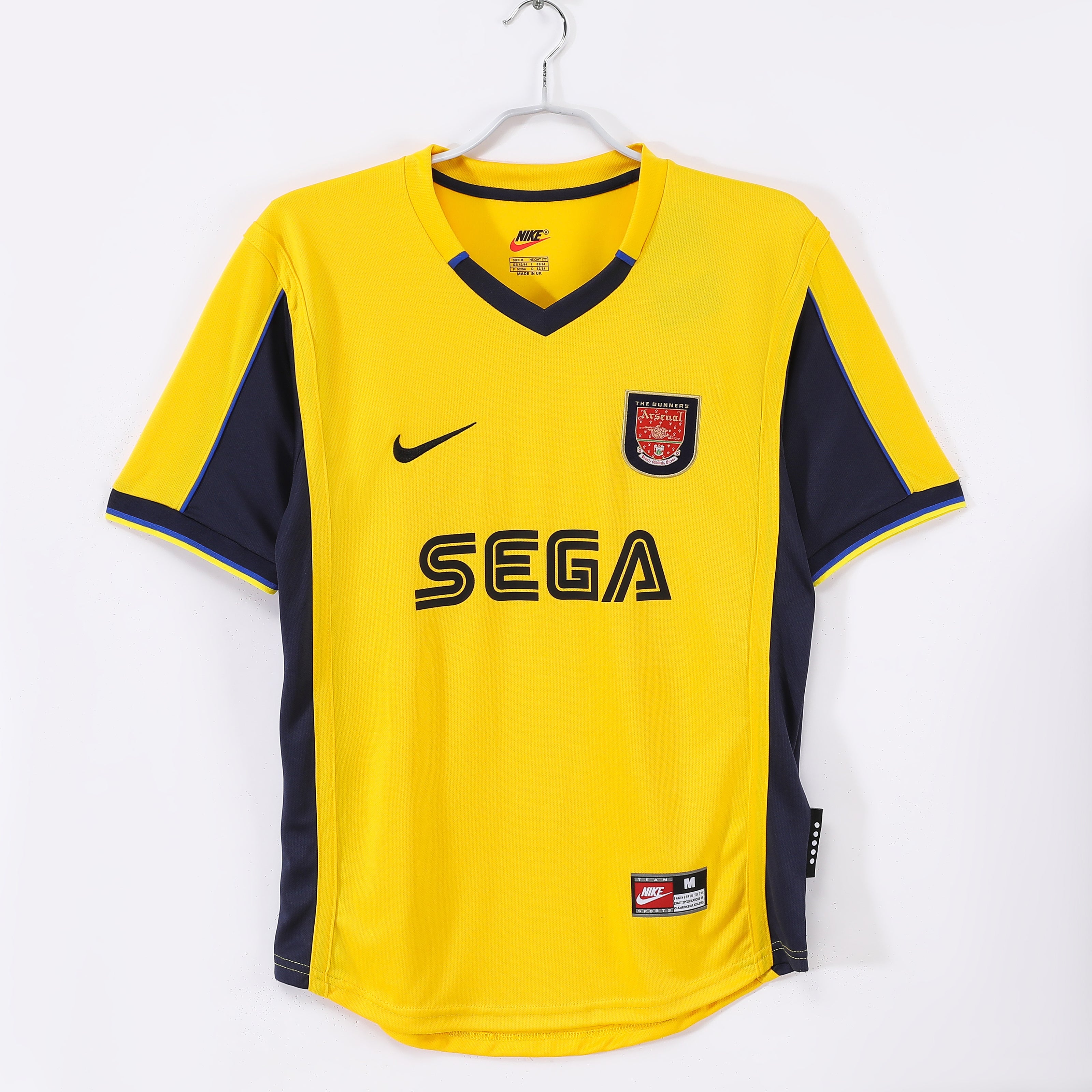Arsenal 2000/01 (Away Kit)