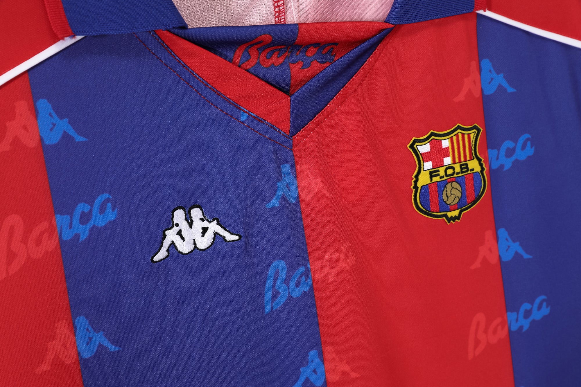 Barcelona 1992/95 (Home Kit)