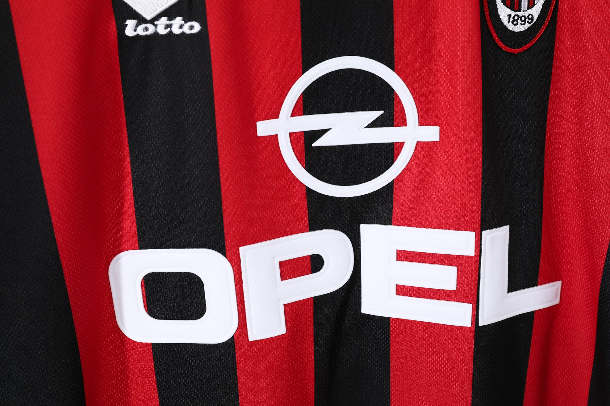 Milan 1996/97 (Home Kit)