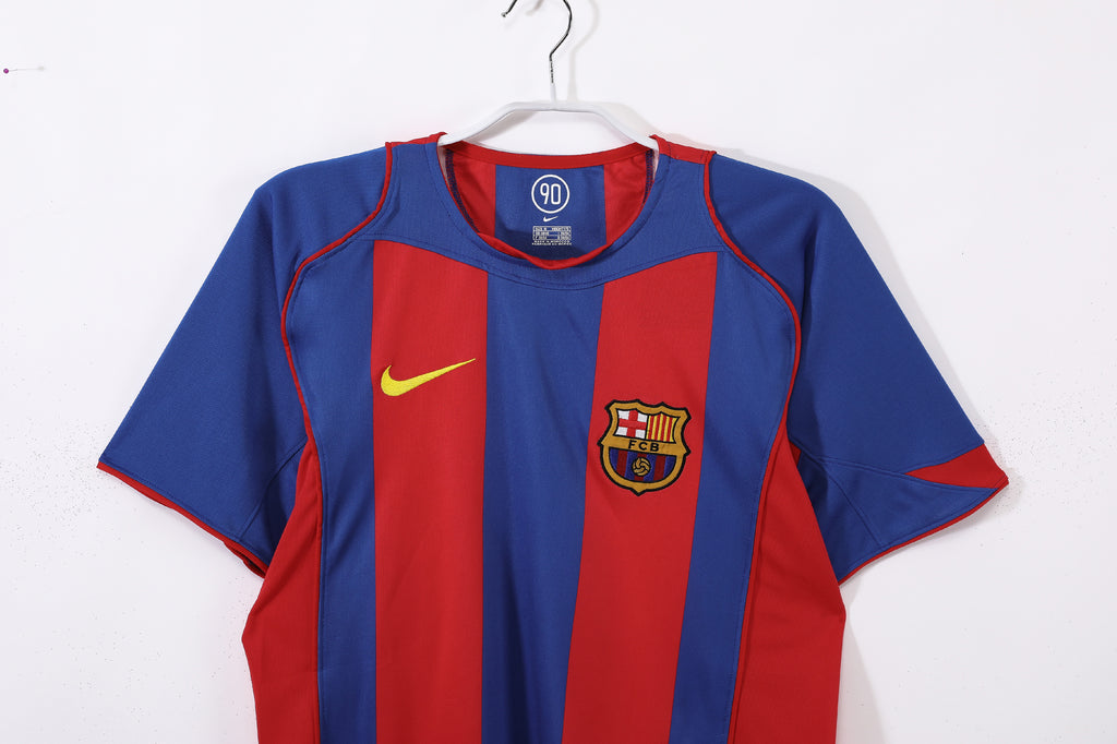 Barcelona 2004/05 (Home Kit)