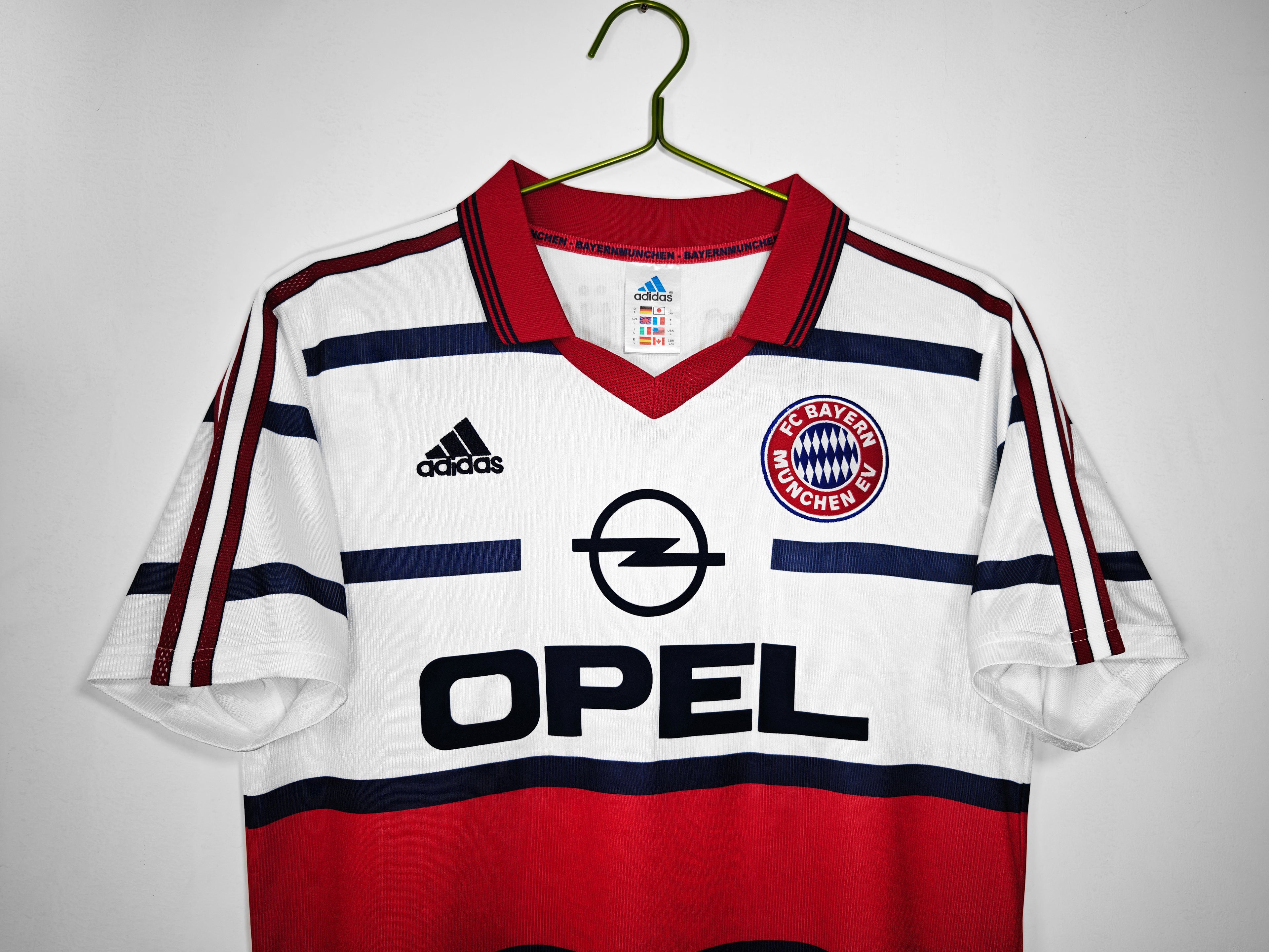 Bayern Munich 1998/00 (Home Kit)