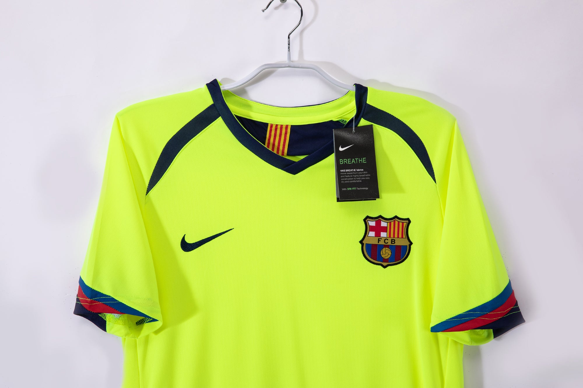 Barcelona 2005/06 (Third Kit)