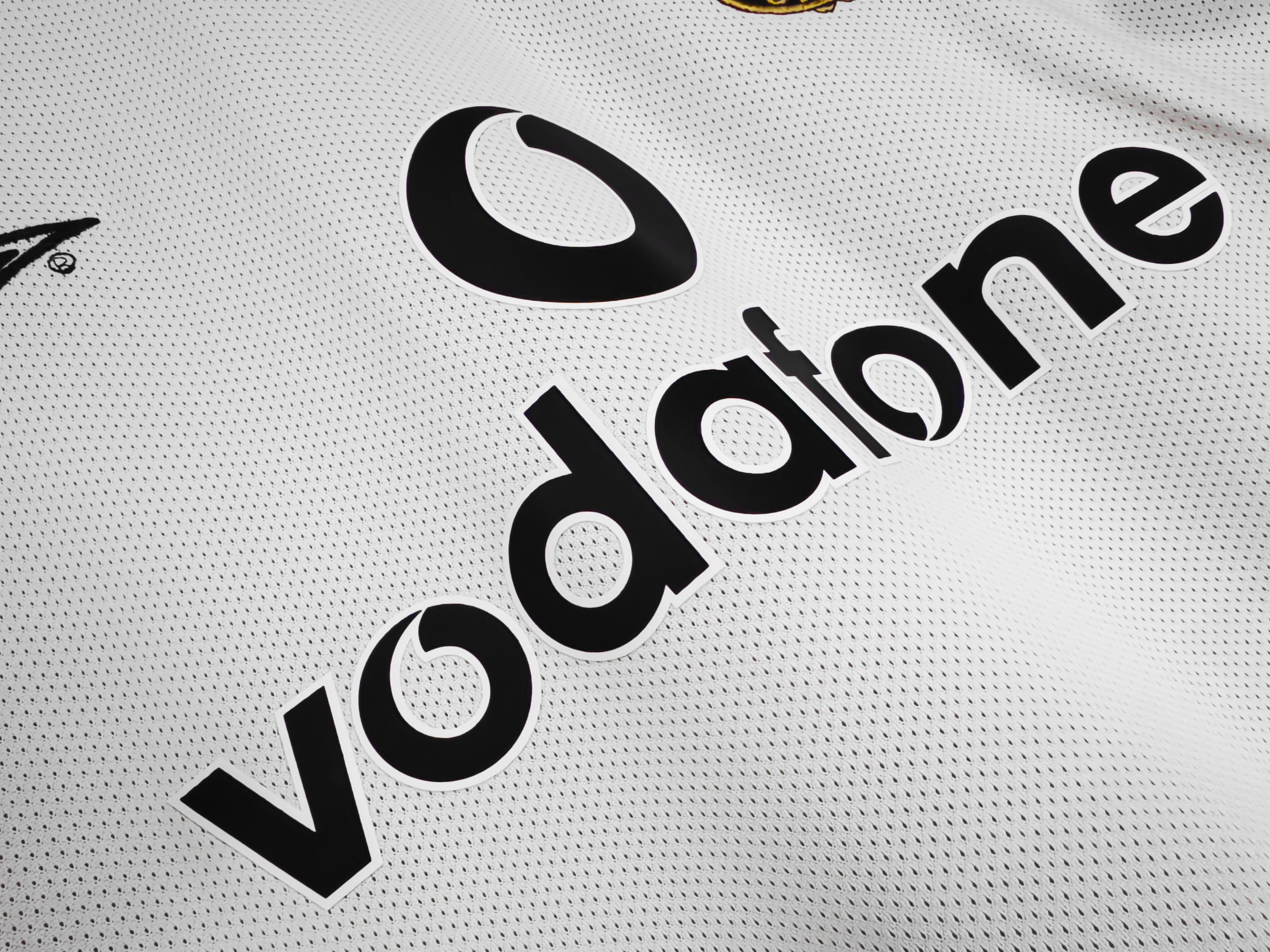 Manchester United 2001/02 Centenary (White)