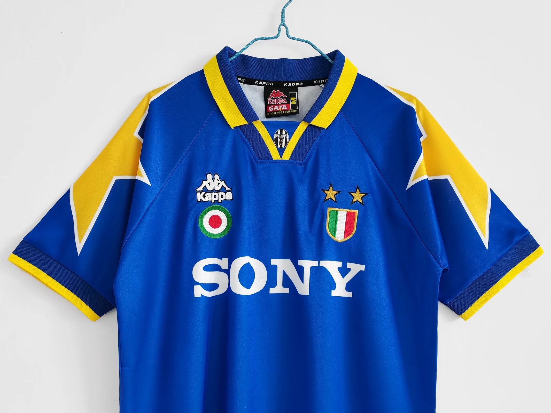 Juventus 1995/96 (Away Kit)