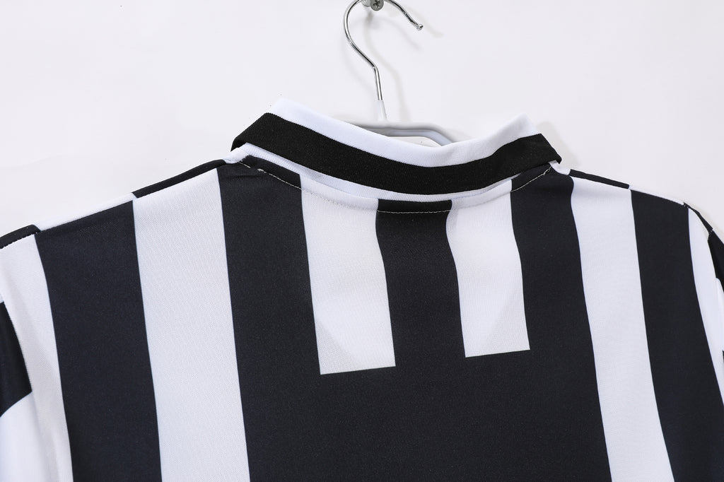 Juventus 1996/97 (Home Kit)