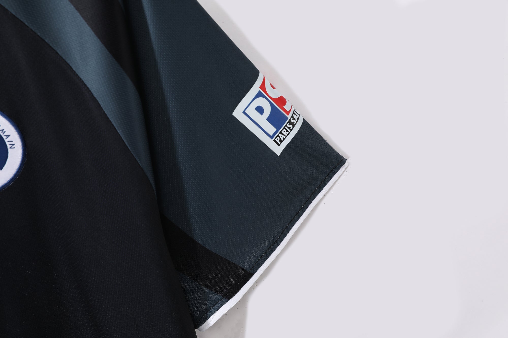 PSG 2001/02 (Third Kit)