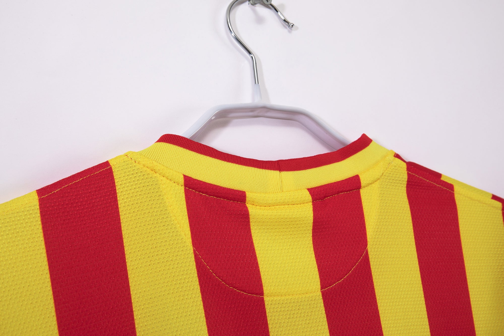 Barcelona 2013/14 (Third Kit)