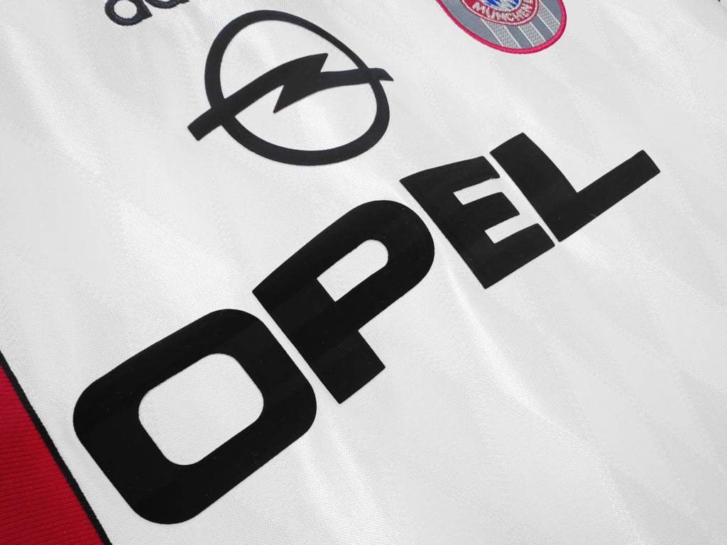 Bayer Munich 1996/98 (Away Kit)