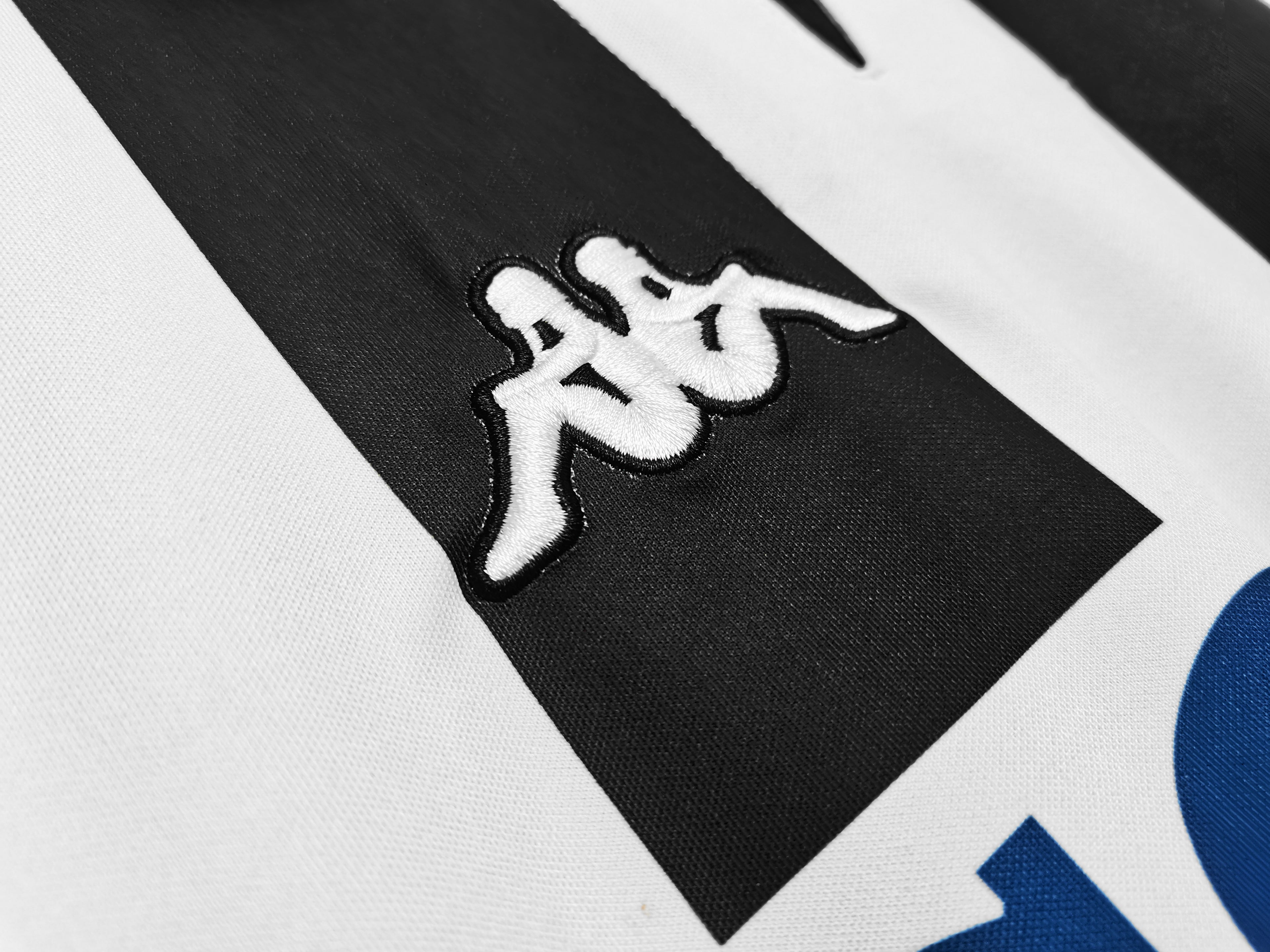 Juventus 1997/98 (Home Kit - Long Sleeve)