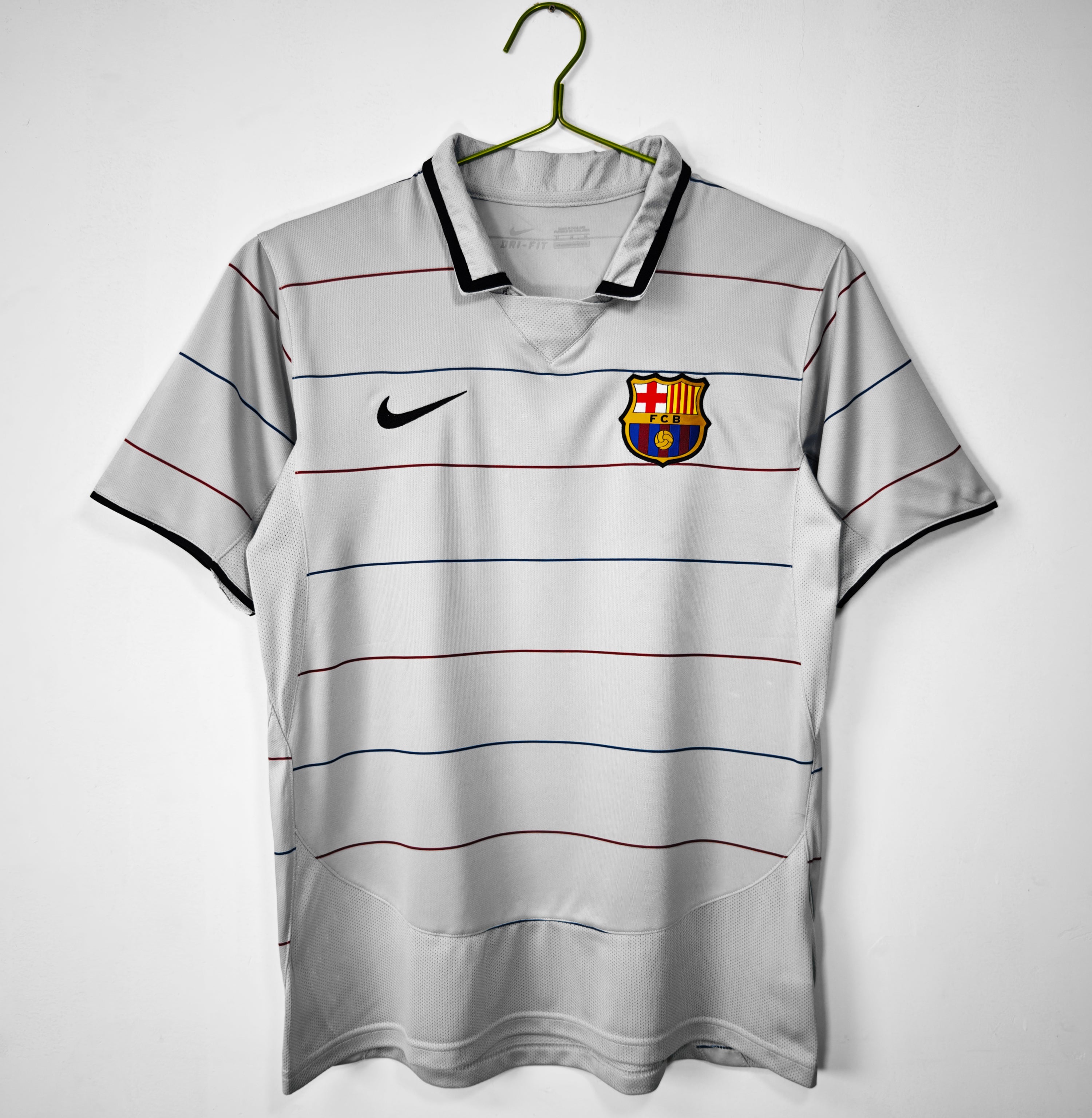 Barcelona 2003/04 (Third Kit)