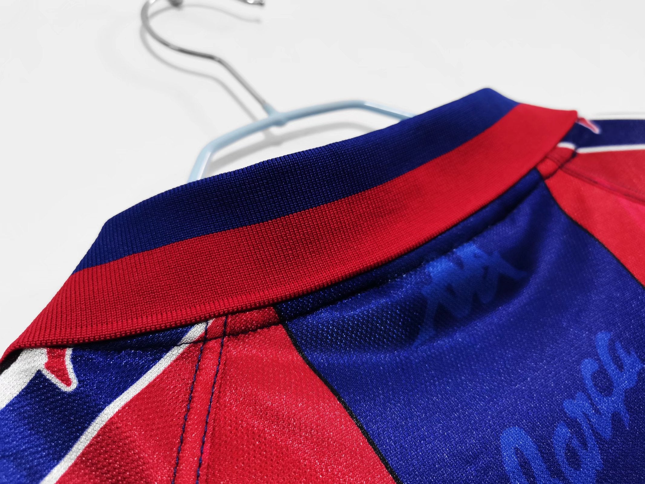 Barcelona 1995/97 (Home Kit)