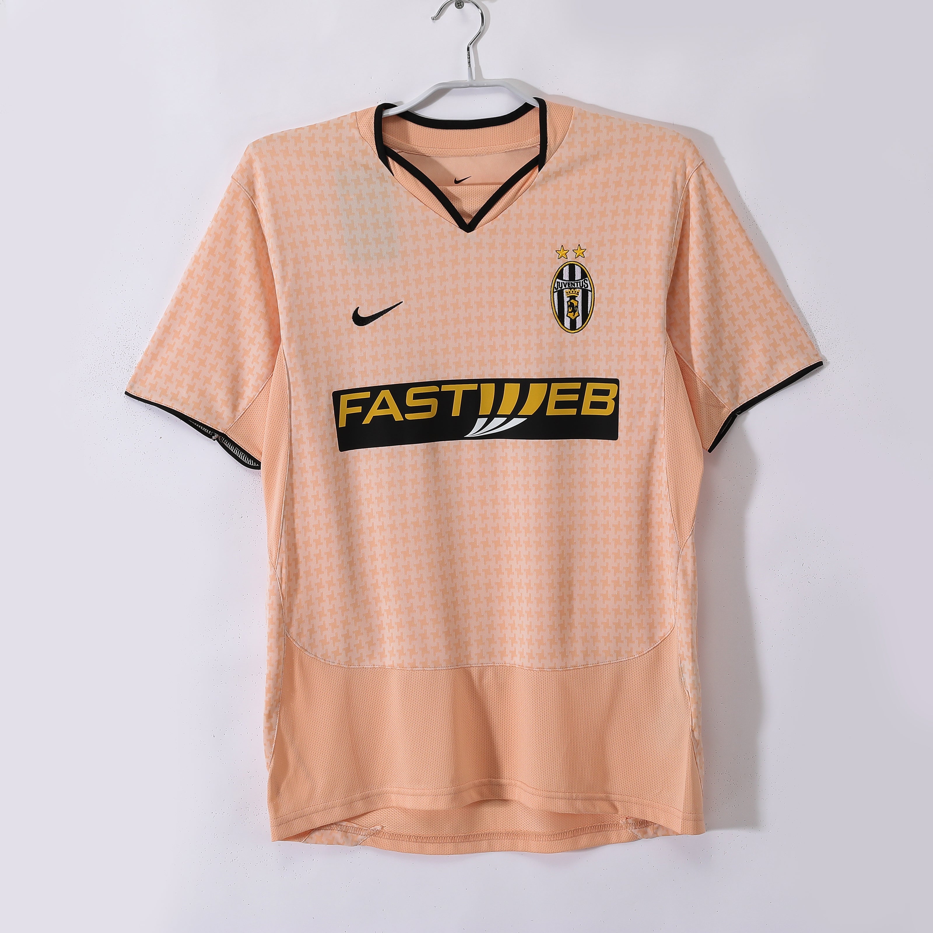 Juventus 2003/04 (Away Kit)