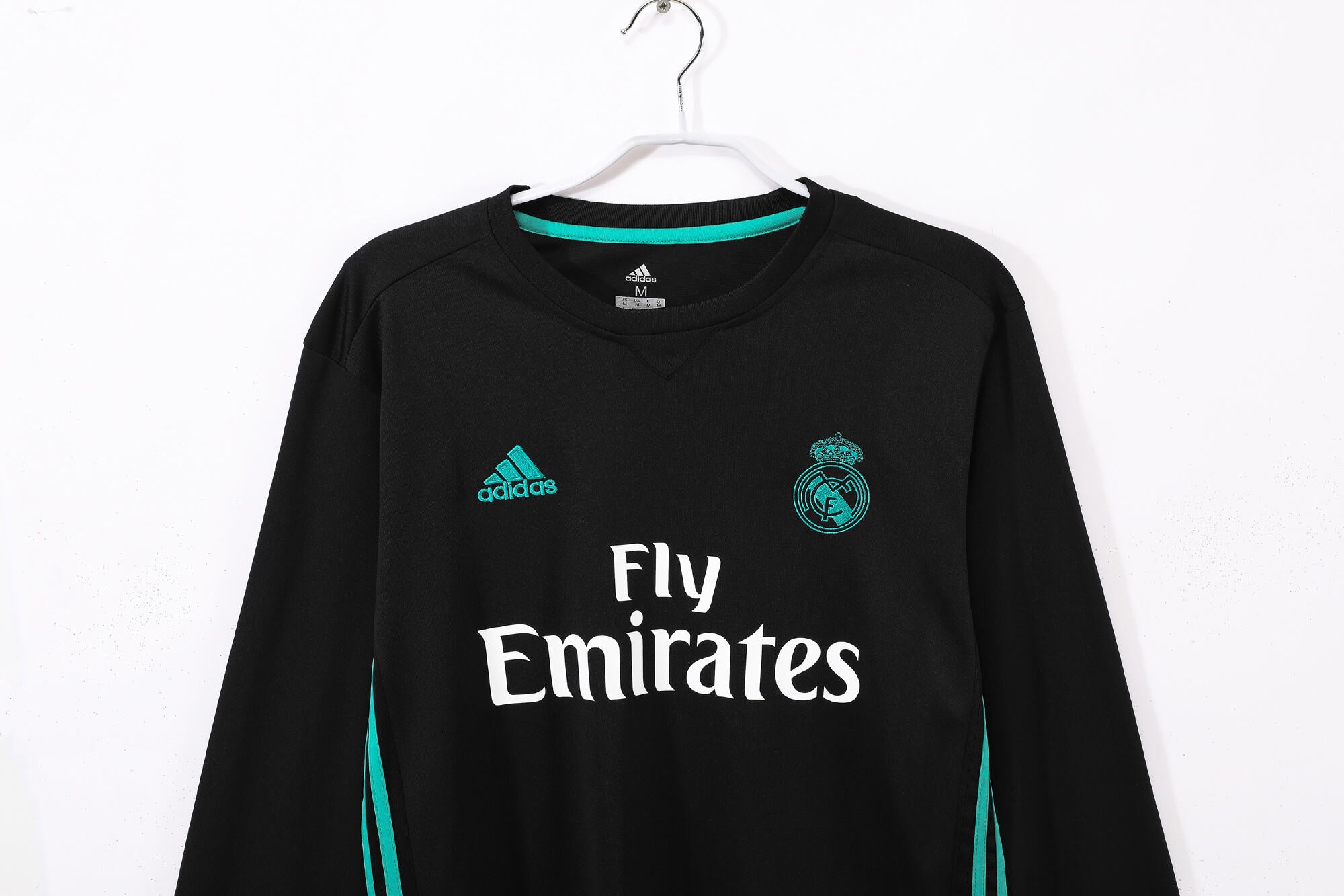 Real Madrid 2017/18 (Away Kit – Long Sleeve)