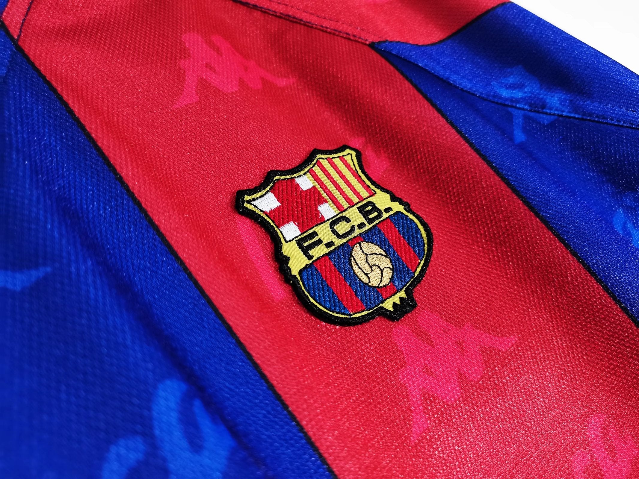 Barcelona 1995/97 (Home Kit)