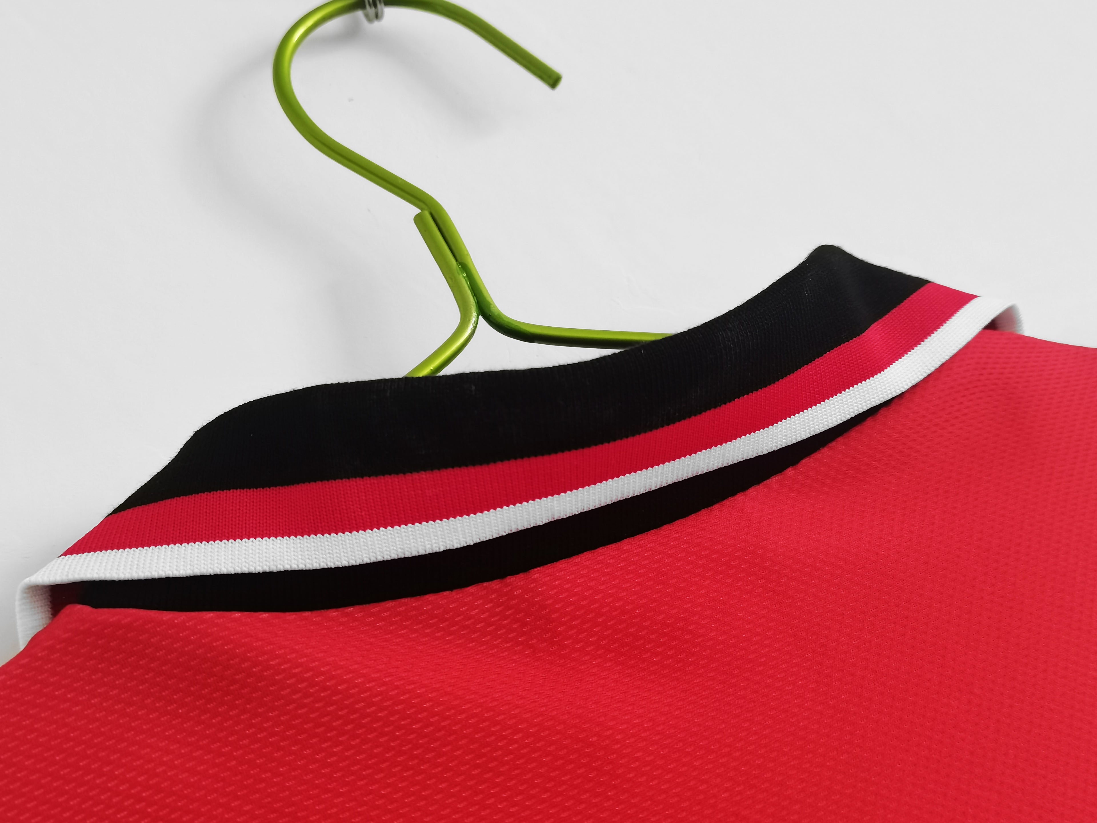 Manchester United 1994/96 (Home Kit)