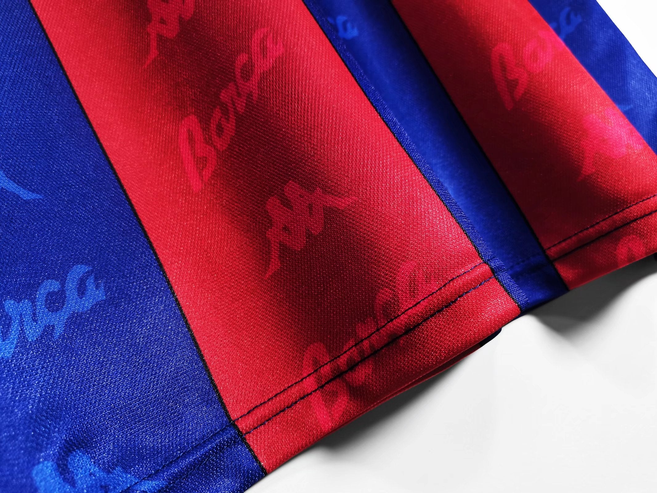 Barcelona 1995/97 (Home Kit)