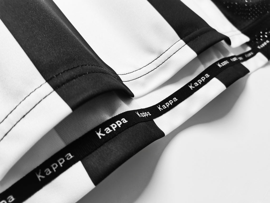 Juventus 1997/98 (Home Kit)