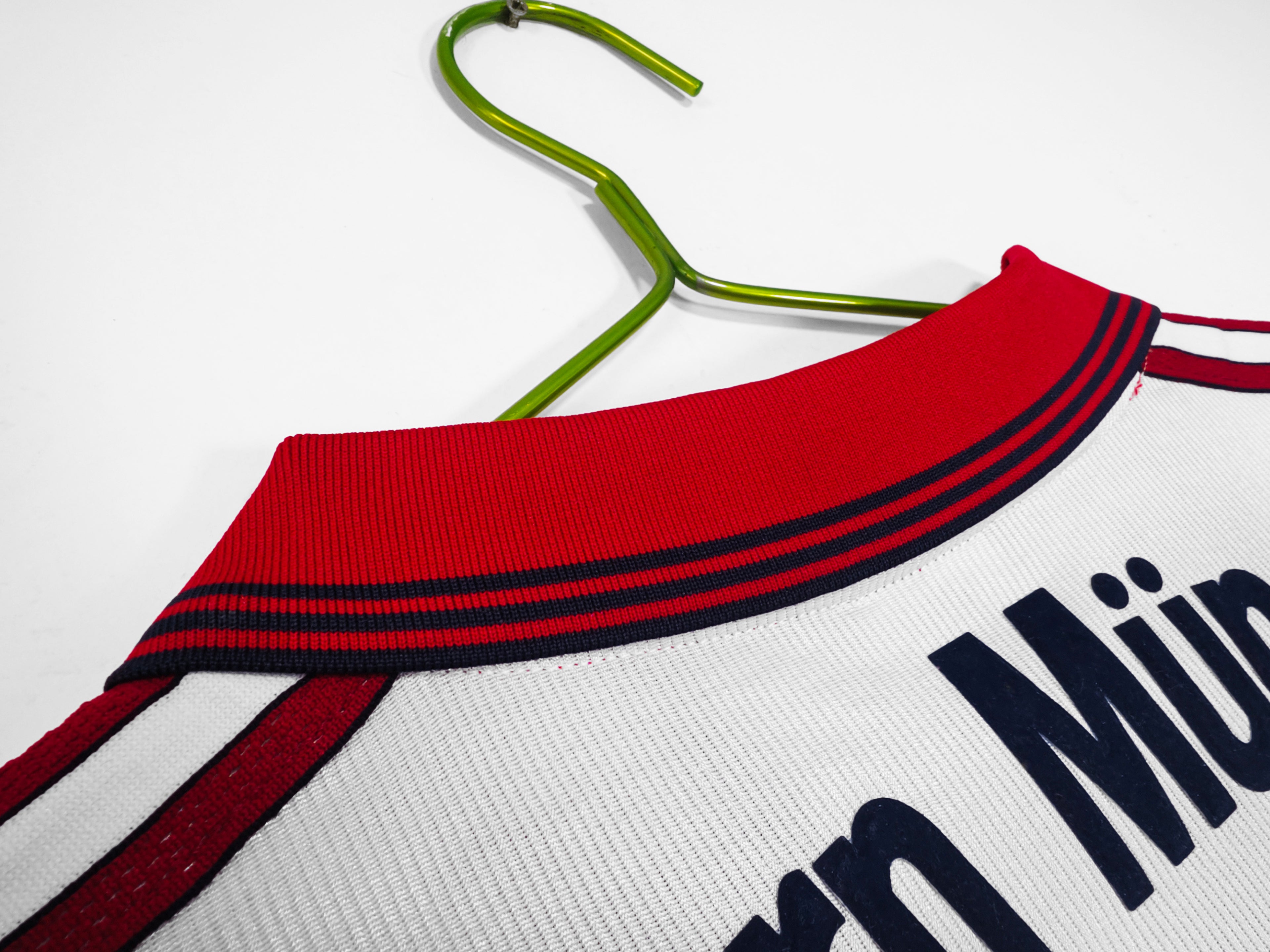 Bayern Munich 1998/00 (Home Kit)