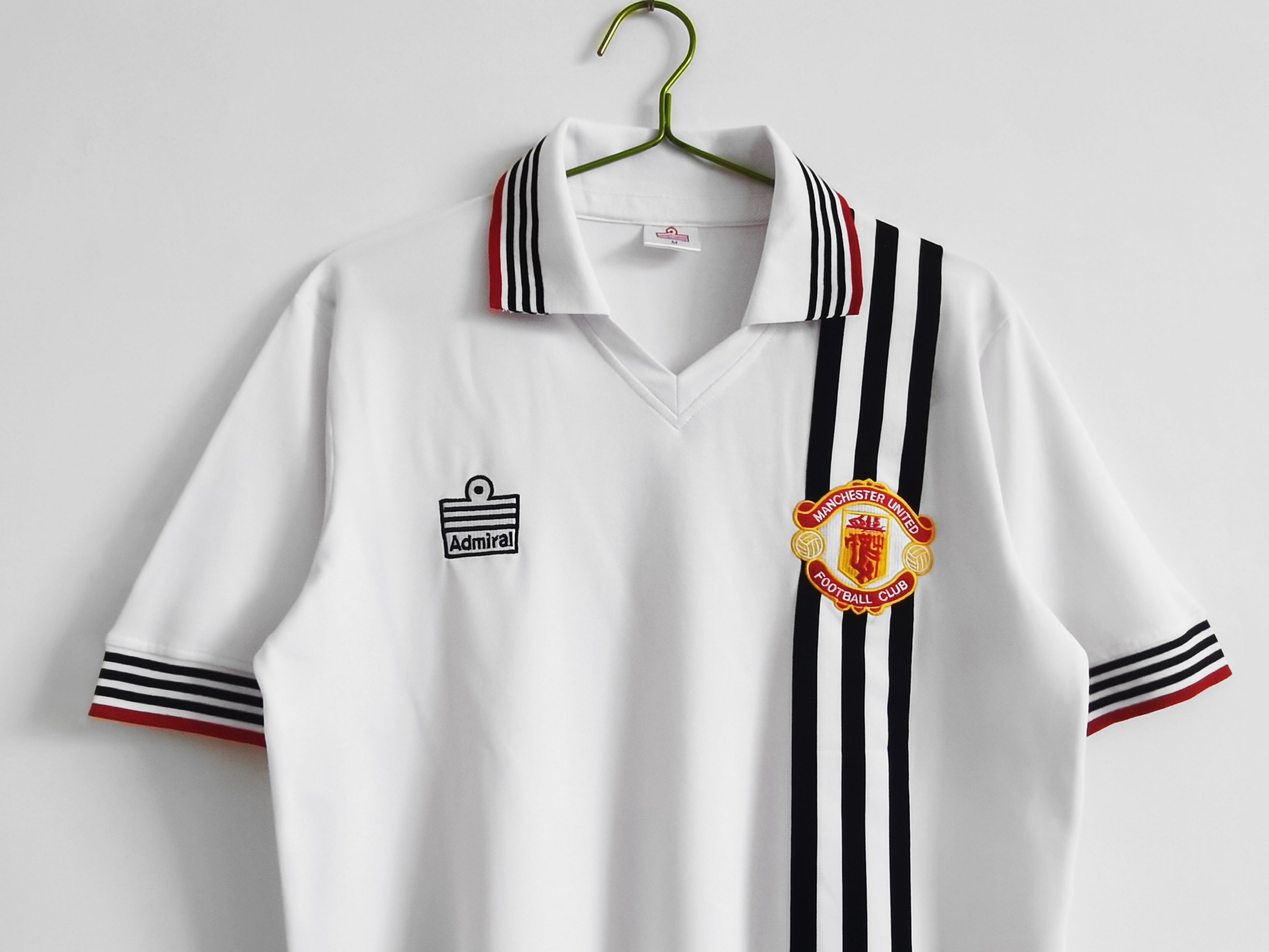 Manchester United 1982/83 (Away Kit)
