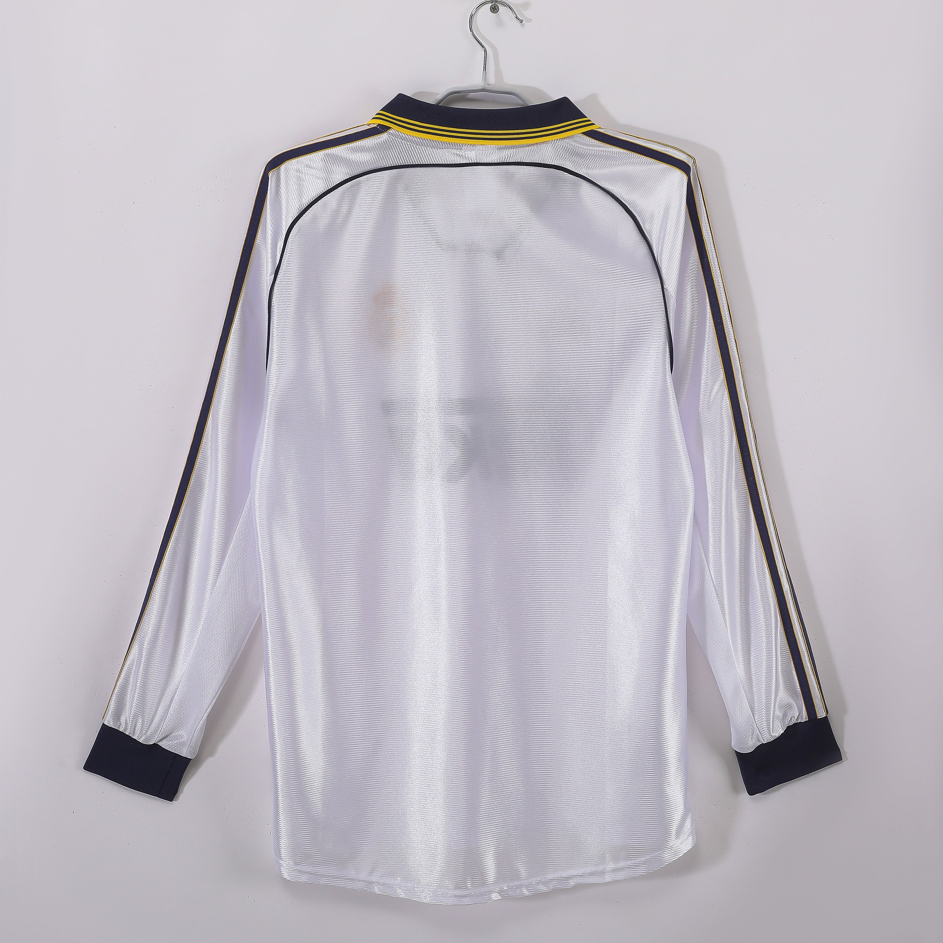 Real Madrid 1998/00 (Home Kit – Long Sleeve)