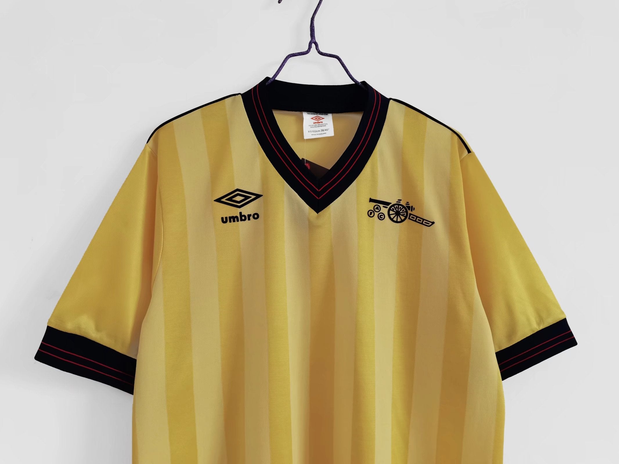 Arsenal 1983/86 (Away Kit)