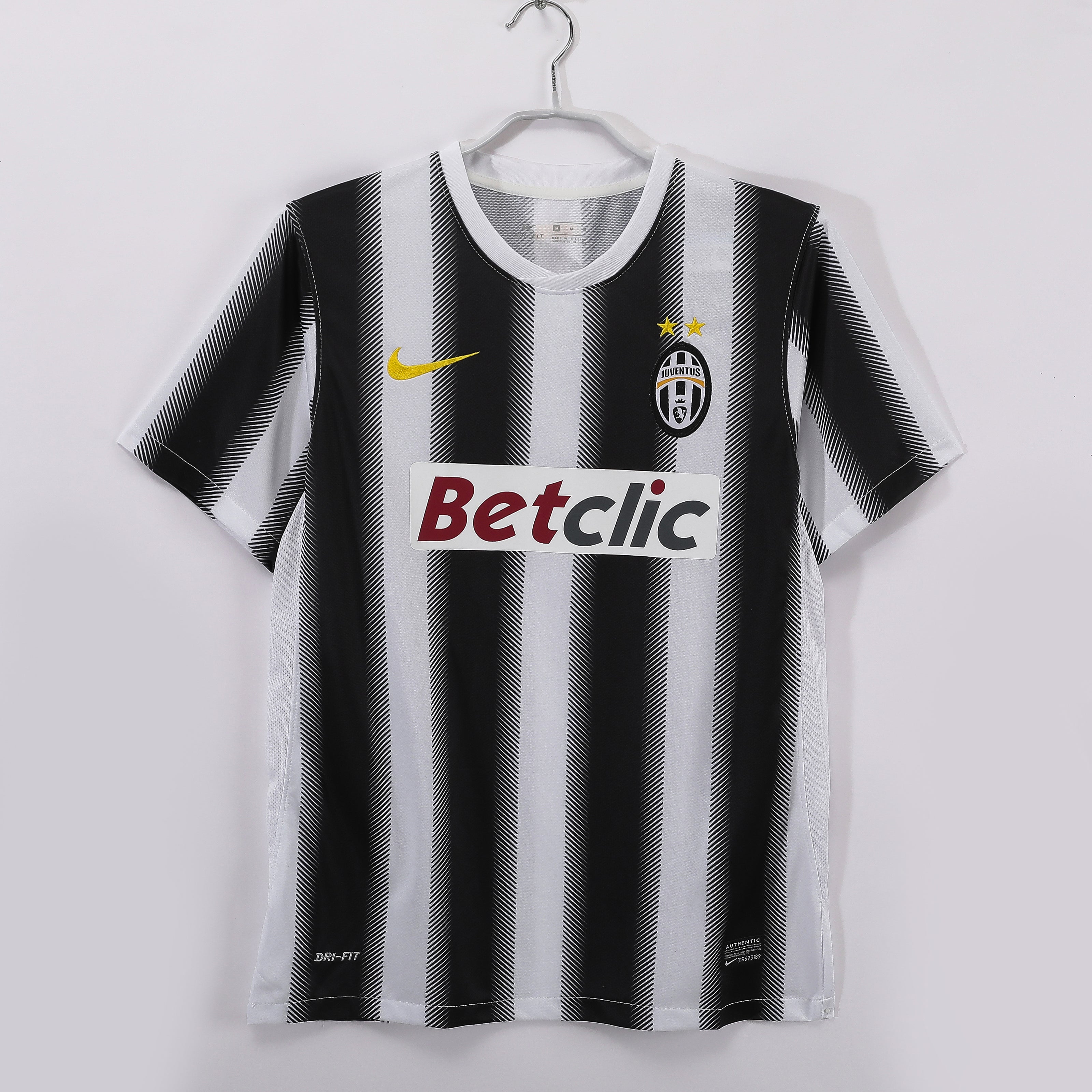 Juventus 2011/12 (Home Kit)