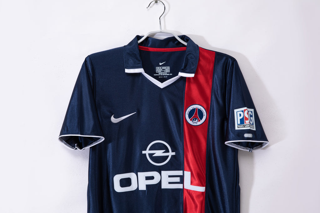 PSG 2001/02 (Home Kit)