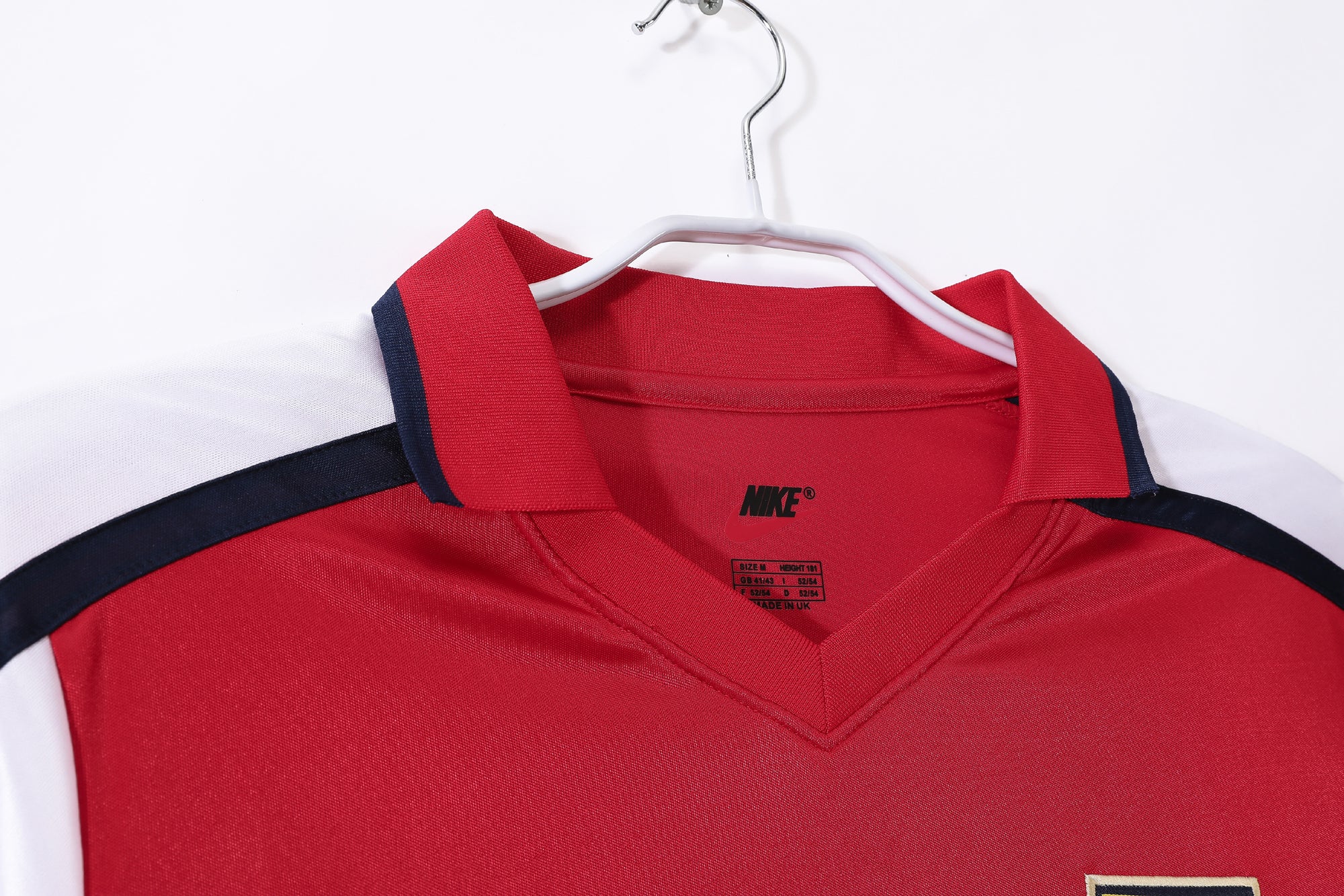 Arsenal 2001/02 (Home Kit)