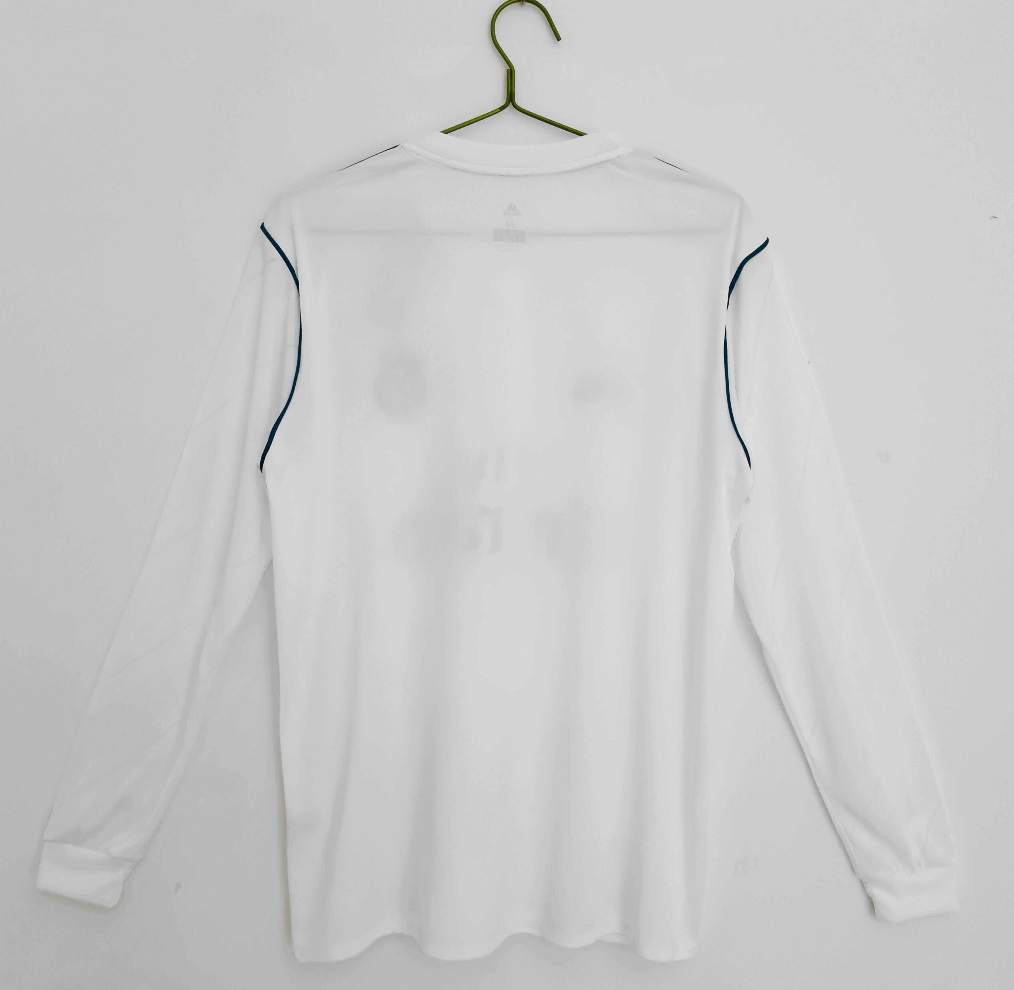 Real Madrid 2017/18 (Home Kit – Long Sleeve)