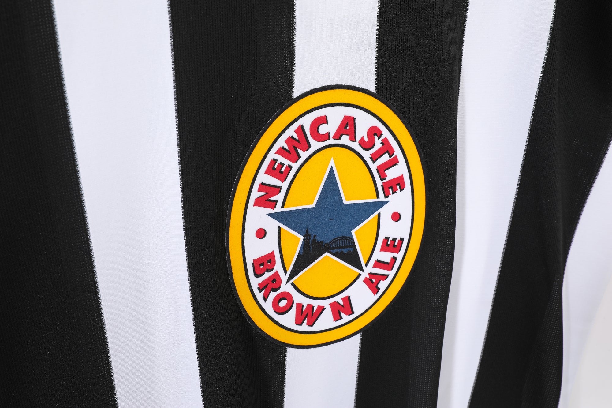 New Castle 1995/97 (Home Kit)