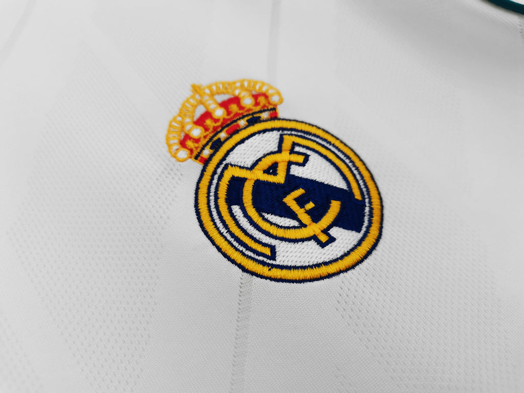 Real Madrid 2017/18 (Home Kit – Long Sleeve)