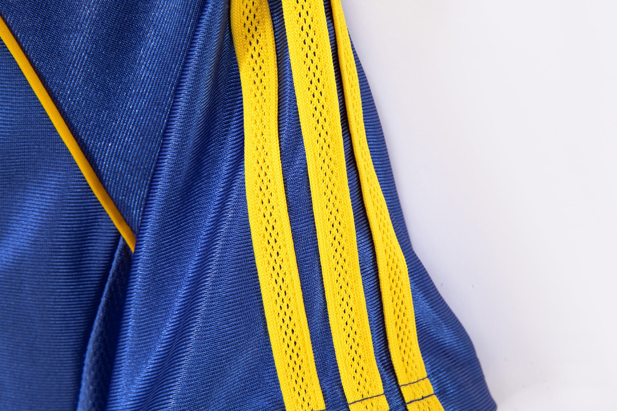 New Castle 1998/00 (Away Kit)